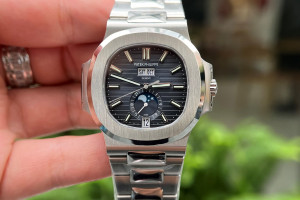 Đồng Hồ Patek Rep 1:1 Patek Philippe Nautilus 5726/1A-014 Annual Calendar Blue Dial 40,5mm PPF Factory