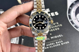 Đồng Hồ Rolex Rep 1:1 Rolex GMT-Master II 126713GRNR 40mm CLEAN Factory