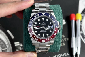 Đồng Hồ Rolex Rep 1:1 Rolex GMT-Master II “Pepsi” 126710BLRO V3 dây Oyster Ceramic Bezel 40mm CLEAN Factory