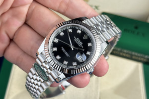 Đồng Hồ Rolex Rep 1:1 Rolex Datejust 126334 Mặt Đen Nạm Kim Cương 41mm CLEAN Factory