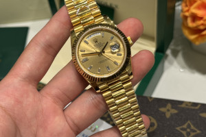 Đồng Hồ Rolex Rep 1:1 Rolex Day-Date Yellow Gold Bọc Vàng 18k 40mm GM Factory