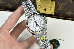 Đồng Hồ Rolex Rep 1:1 Rolex Sky Dweller Mặt Trắng 326934 42mm ZF Factory